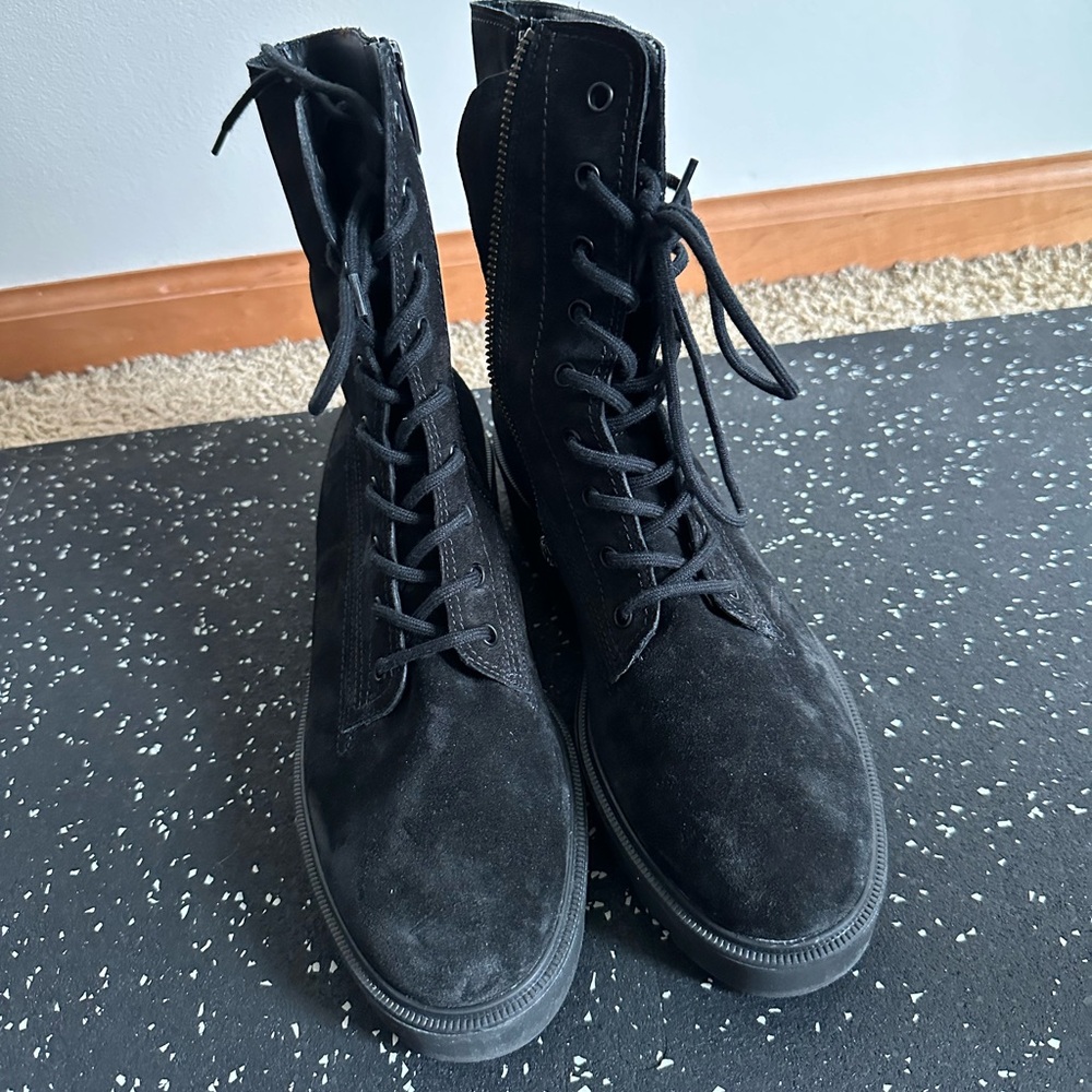 Paul Green black suede boots